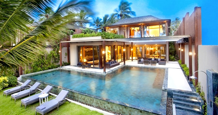 luxury-beachfront-villa