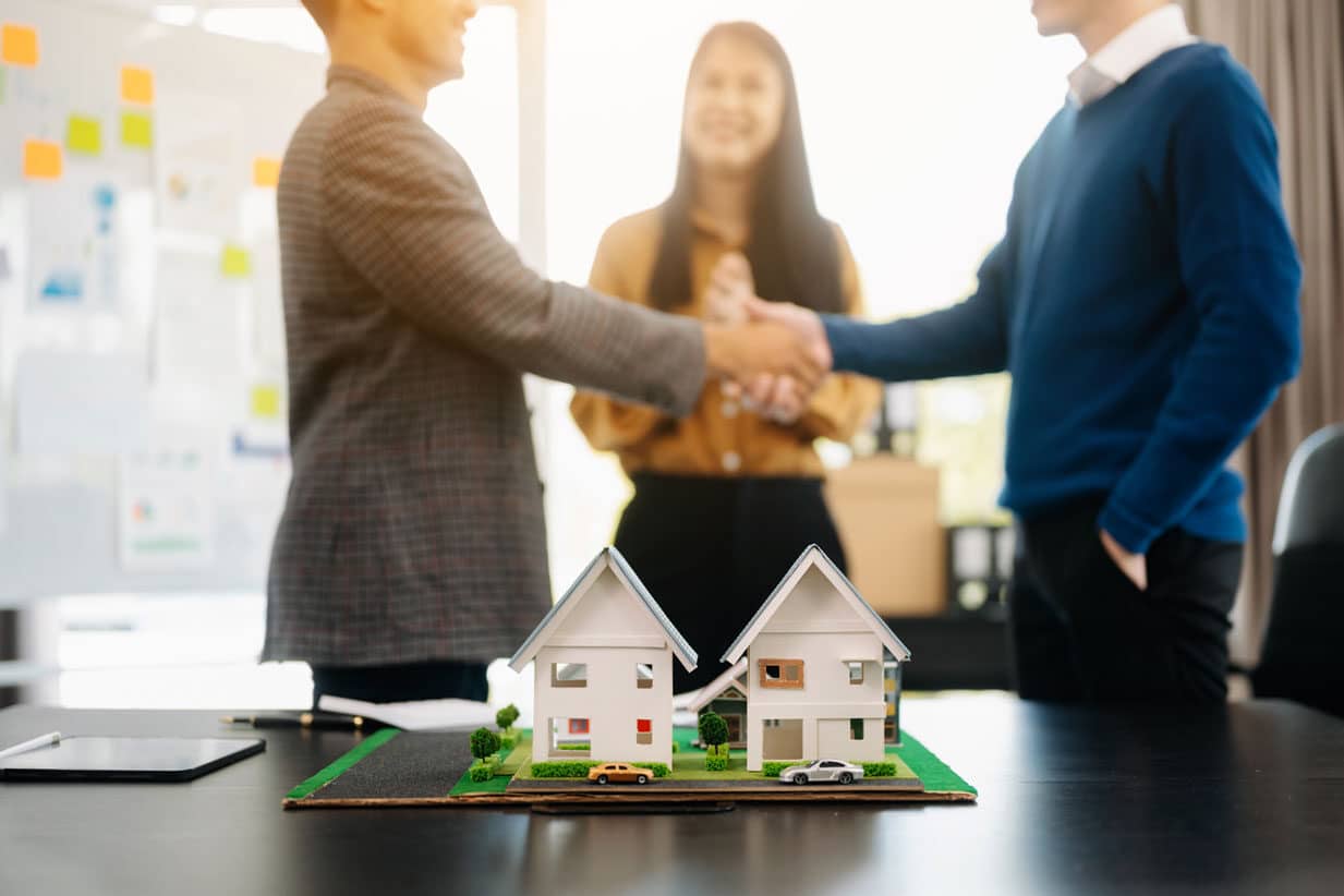 customers-who-choose-to-buy-a-condominium-room-and-2024-11-01-18-28-48-utc