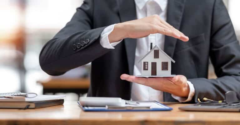 Self-Managing vs Hiring a Property Manager in Phuket: Pros & Cons